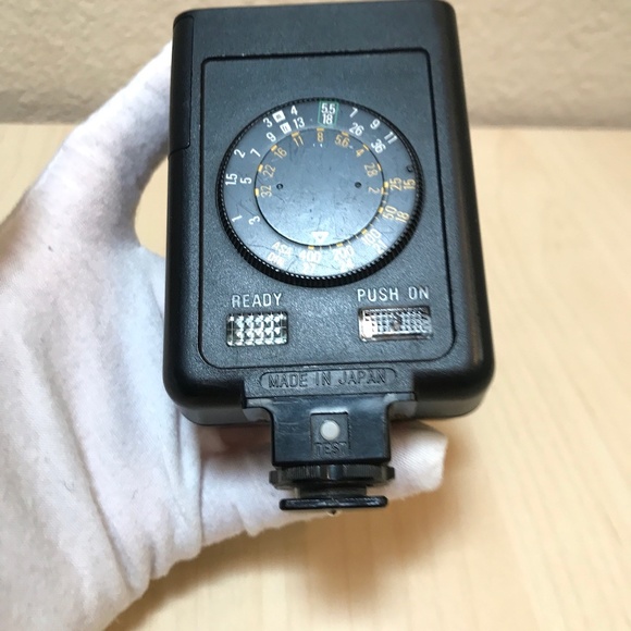 Hanimex Tx47f Flash for Photography Cameras. Shoe Mount. - Picture 3 of 5